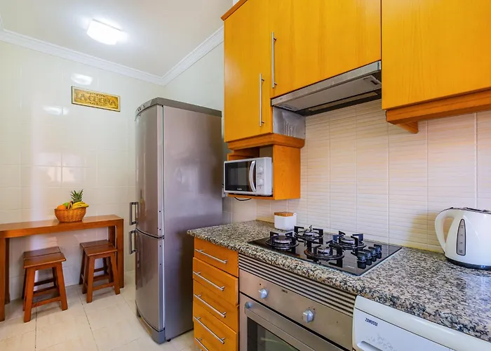 Pool&beach In Encosta De São José *